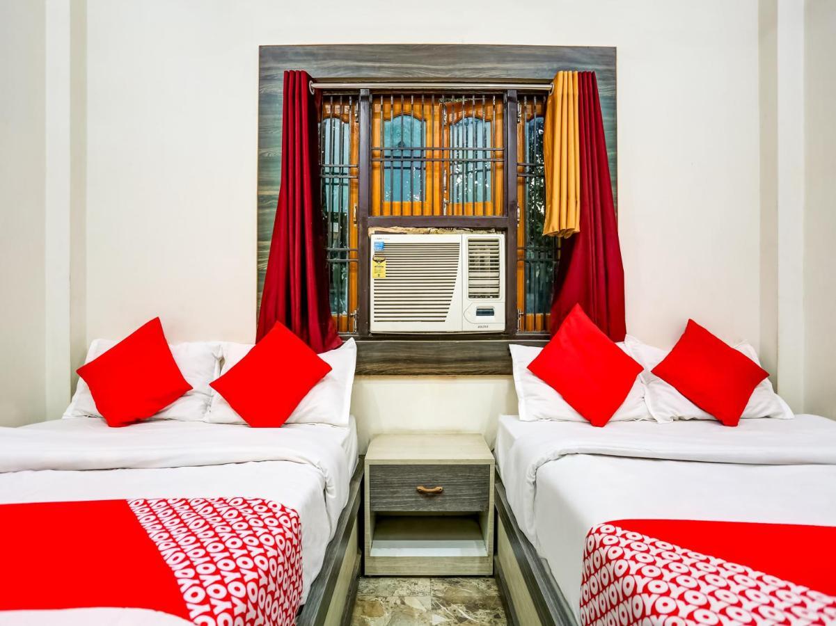 Oyo 75850 Vishwanath Guest House Varanasi Bagian luar foto